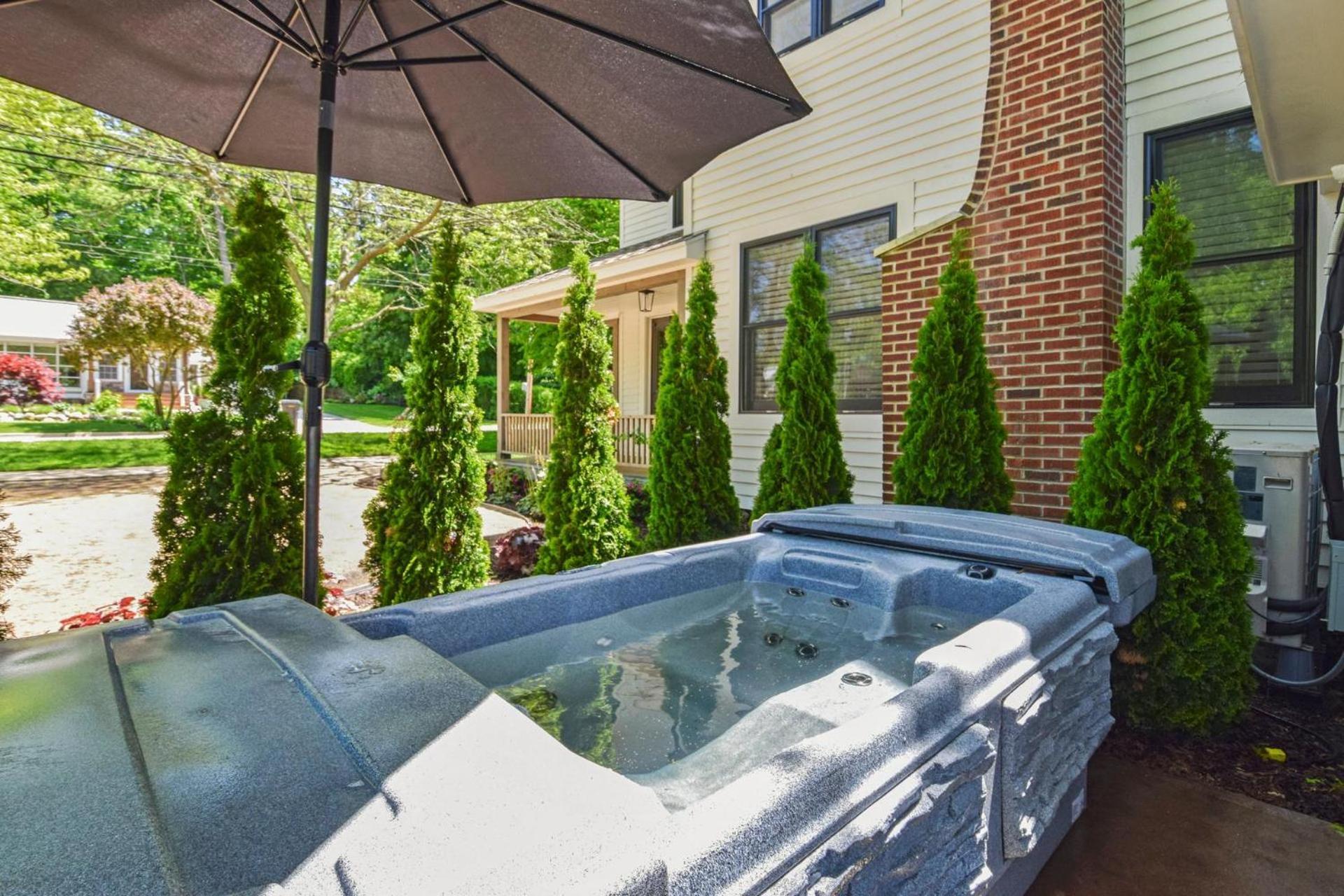 Lucky Lucy Saugatuck Exterior foto